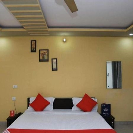 Hotel S K Palace Lucknow , Best Hotel In Lucknow , Hotel In Transport Nagar Lucknow ,Budget Hotels In لاكناو المظهر الخارجي الصورة